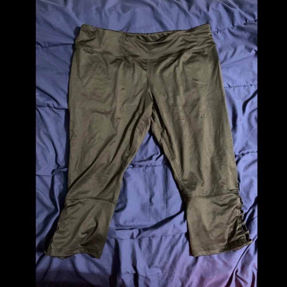 Everlast Strappy Crop Leggings